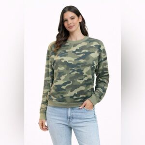 Urban Nation Camouflage Drawstring Bottom Sweatshirt‎